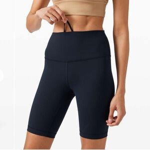 Lululemon Wunder Train High Rise Short 8" Size 14 True Navy